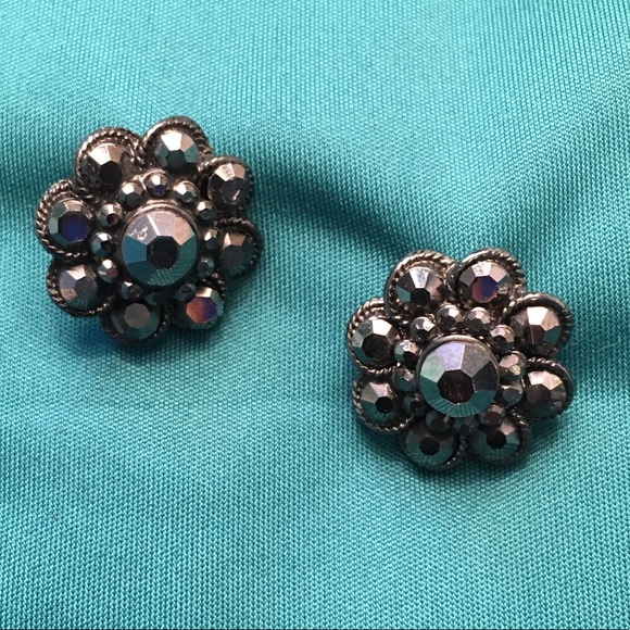 Jewelry - 🌸Earrings